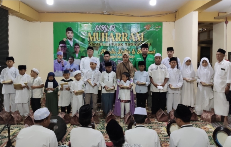Gebyar Muharram, PAC GP Ansor Mayangan Probolinggo Sinergi dengan BAZNAS Santuni Anak Yatim