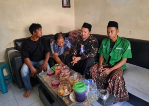 Pedagang Tempe Dibegal di Makam Cina Wonoasih, GP Ansor Turun Tangan Beri Bantuan Hukum dan Galang Donasi