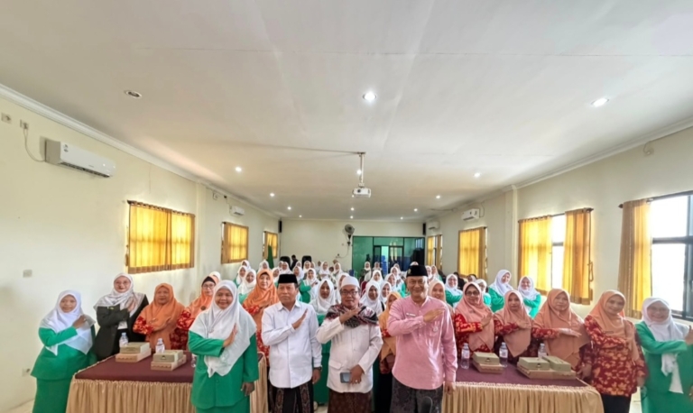 Inovasi Dakwah Fatayat NU Kota Probolinggo: Edukasi Fiqih Bersuci dan Beauty Session di Hari Santri 2026
